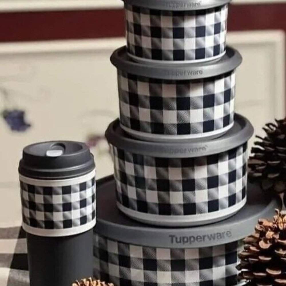 NIP Retired Tupperware Black & White Buffalo Plaid Stacking 5pc Canister Set